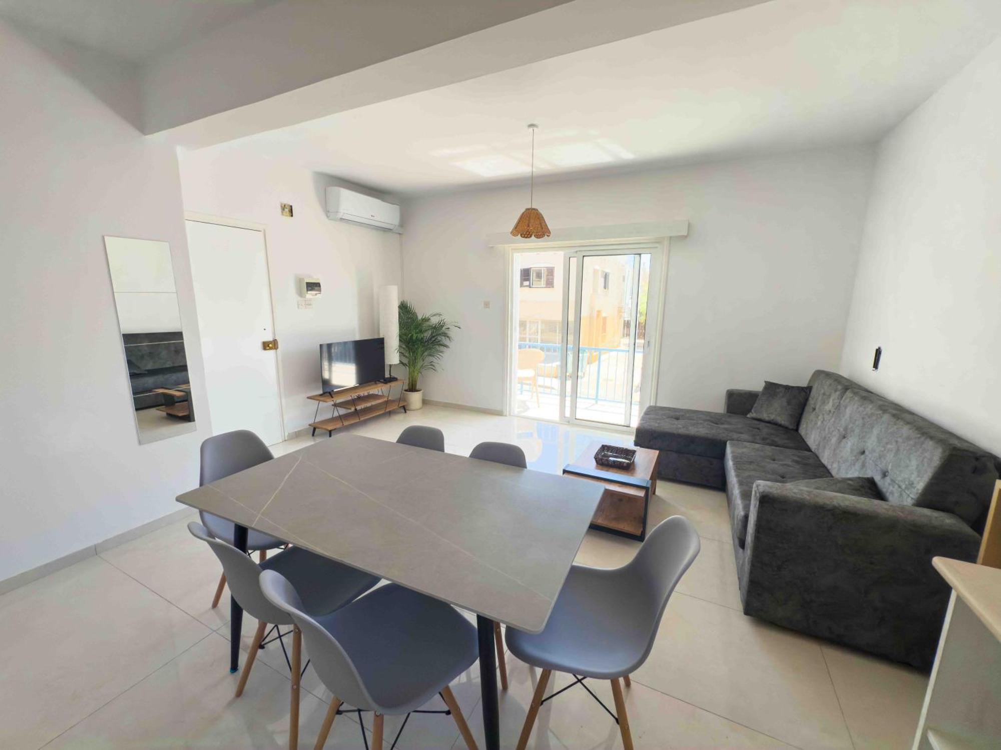 Bella Villa Ayía Nápa